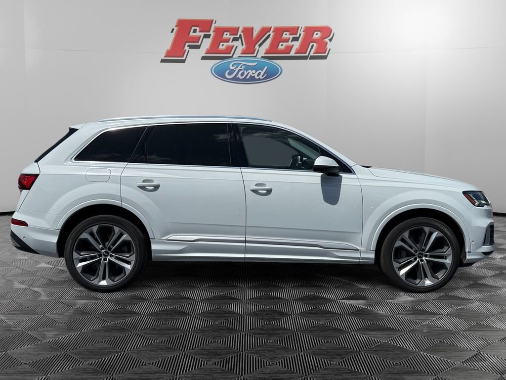 Used 2021 Audi Q7 3.0T Premium Plus w/ Executive Package image 6