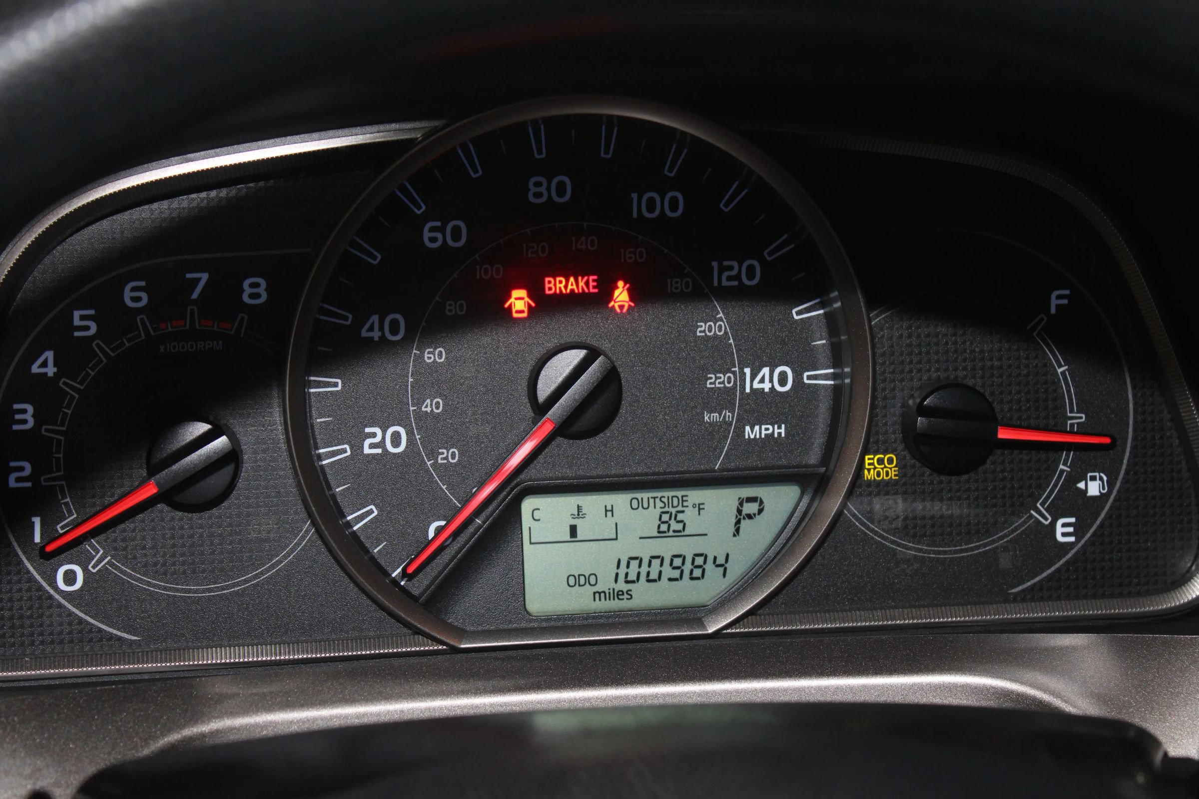 Used 2015 Toyota RAV4 XLE FWD image 11
