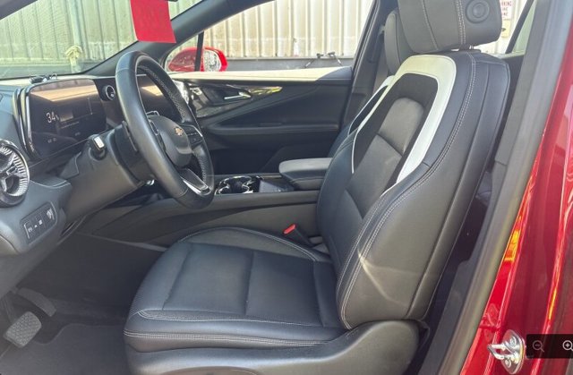 Used 2024 Chevrolet Blazer EV LT AWD/4WD image 6