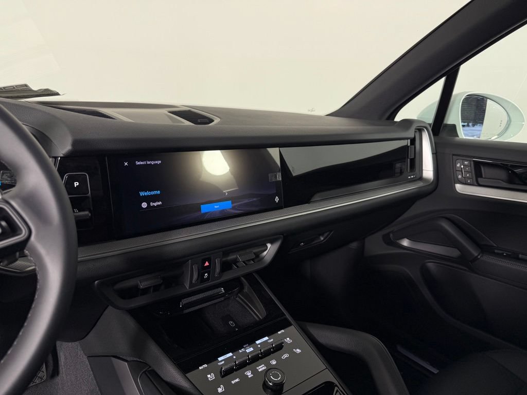 New 2026 Porsche Cayenne AWD/4WD image 23