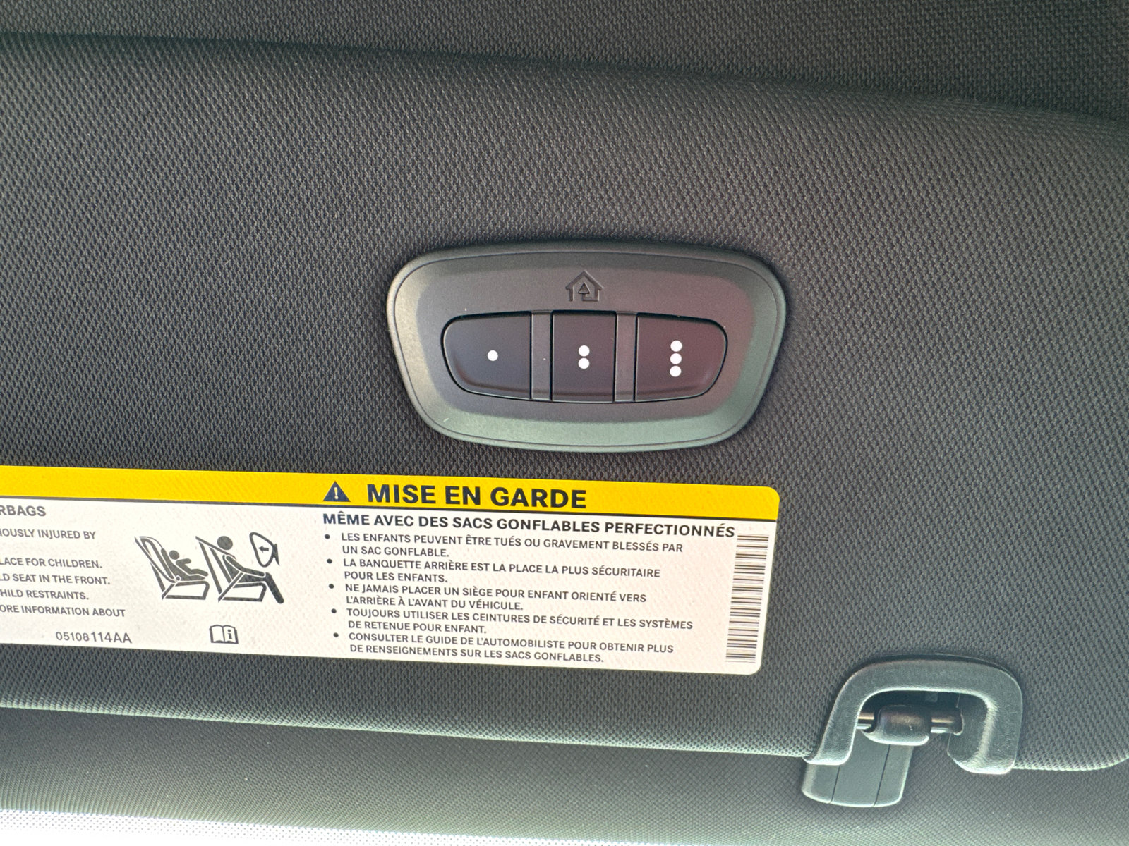 New 2026 Chrysler Pacifica Select FWD image 11