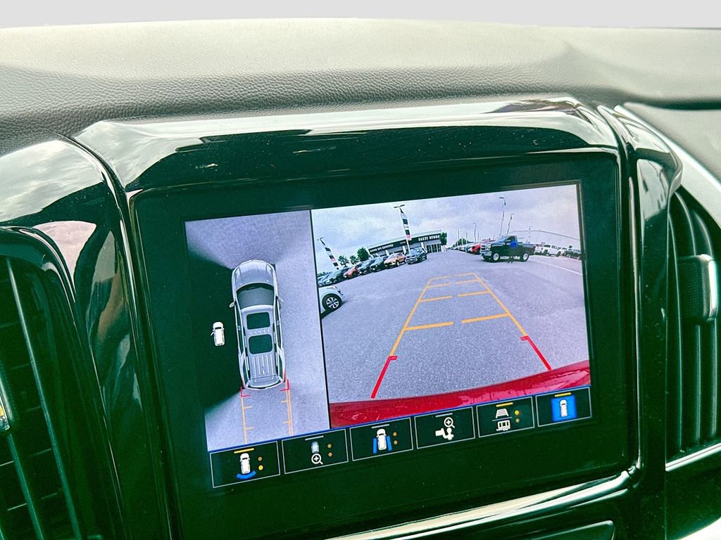 Used 2023 Chevrolet Traverse Premier w/ LPO, Floor Liner Package FWD image 18
