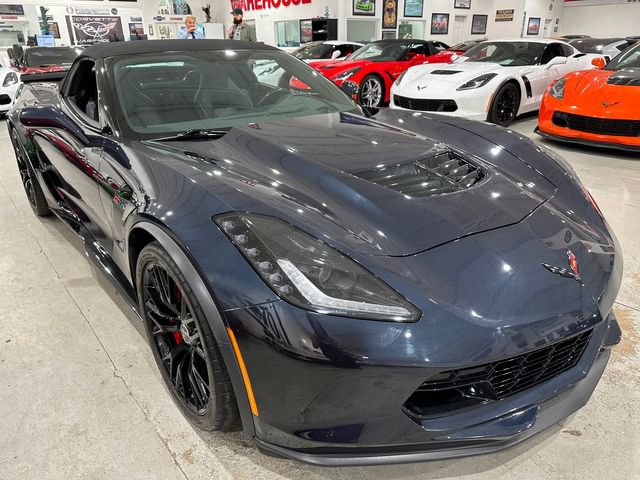 Used 2015 Chevrolet Corvette Z06 RWD image 32