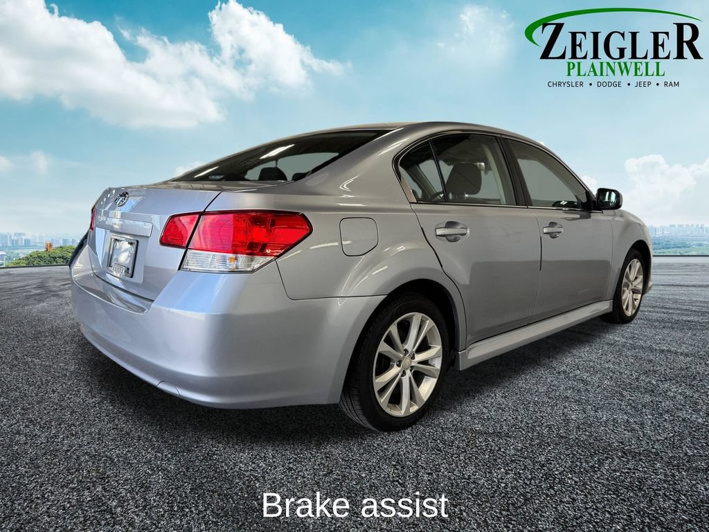 Used 2013 Subaru Legacy 2.5i Premium AWD/4WD image 6