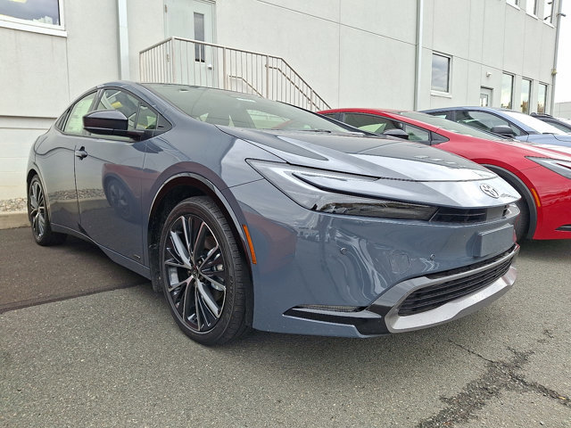 New 2025 Toyota Prius XLE