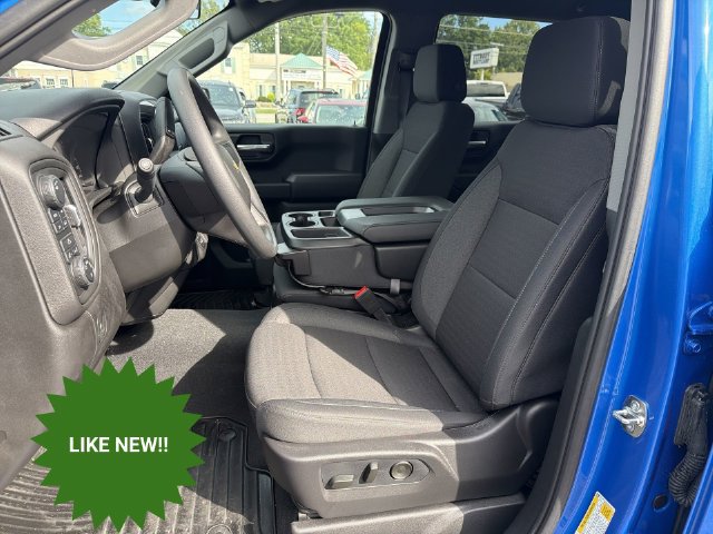 Used 2025 Chevrolet Silverado 1500 Custom AWD/4WD image 12