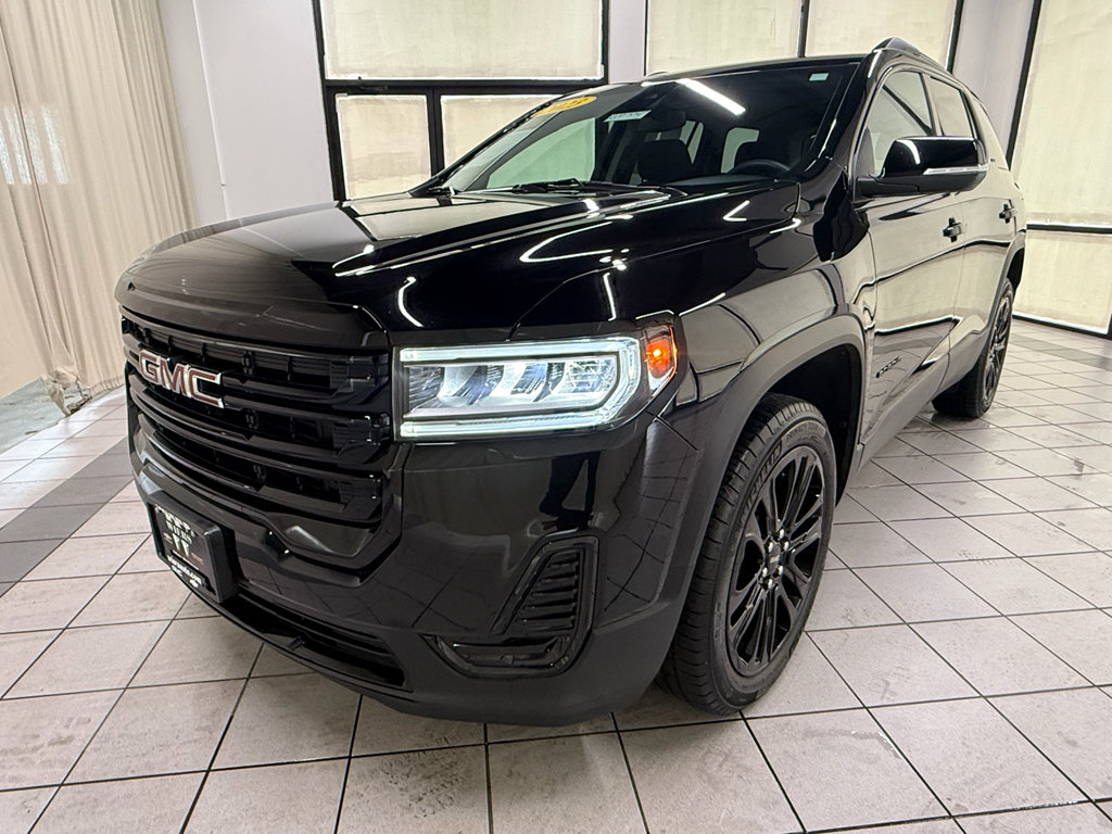 Certified 2023 GMC Acadia SLE w/ Driver Convenience Package FWD image 10