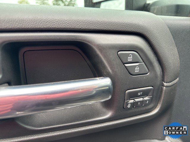 Used 2020 GMC Sierra 3500 Denali w/ Denali Ultimate Package image 20