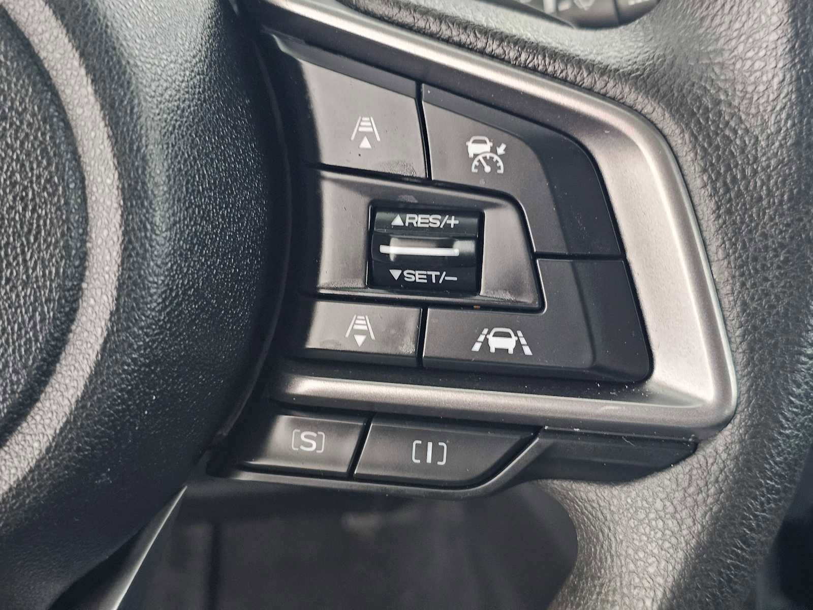 Used 2023 Subaru Impreza Premium image 28