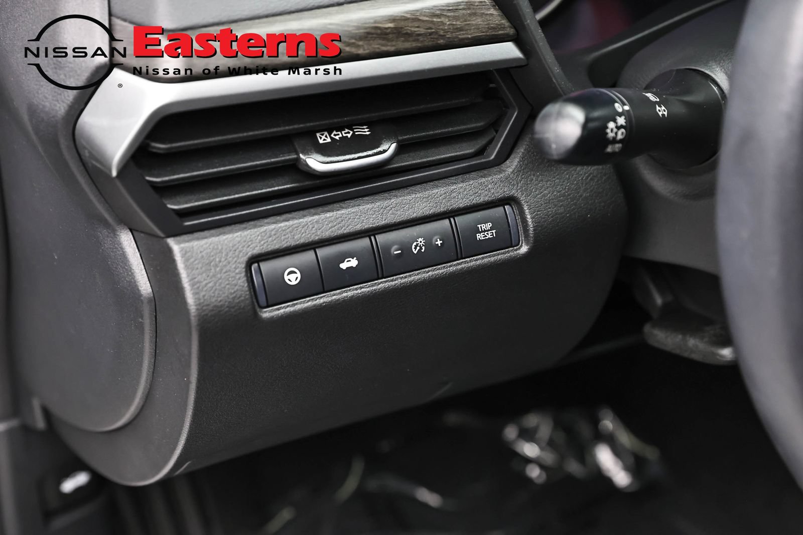 Used 2023 Nissan Altima 2.5 SV w/ SV Premium Package AWD/4WD image 21