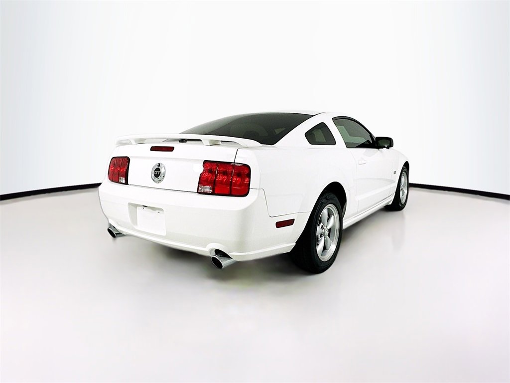 Used 2008 Ford Mustang GT image 5