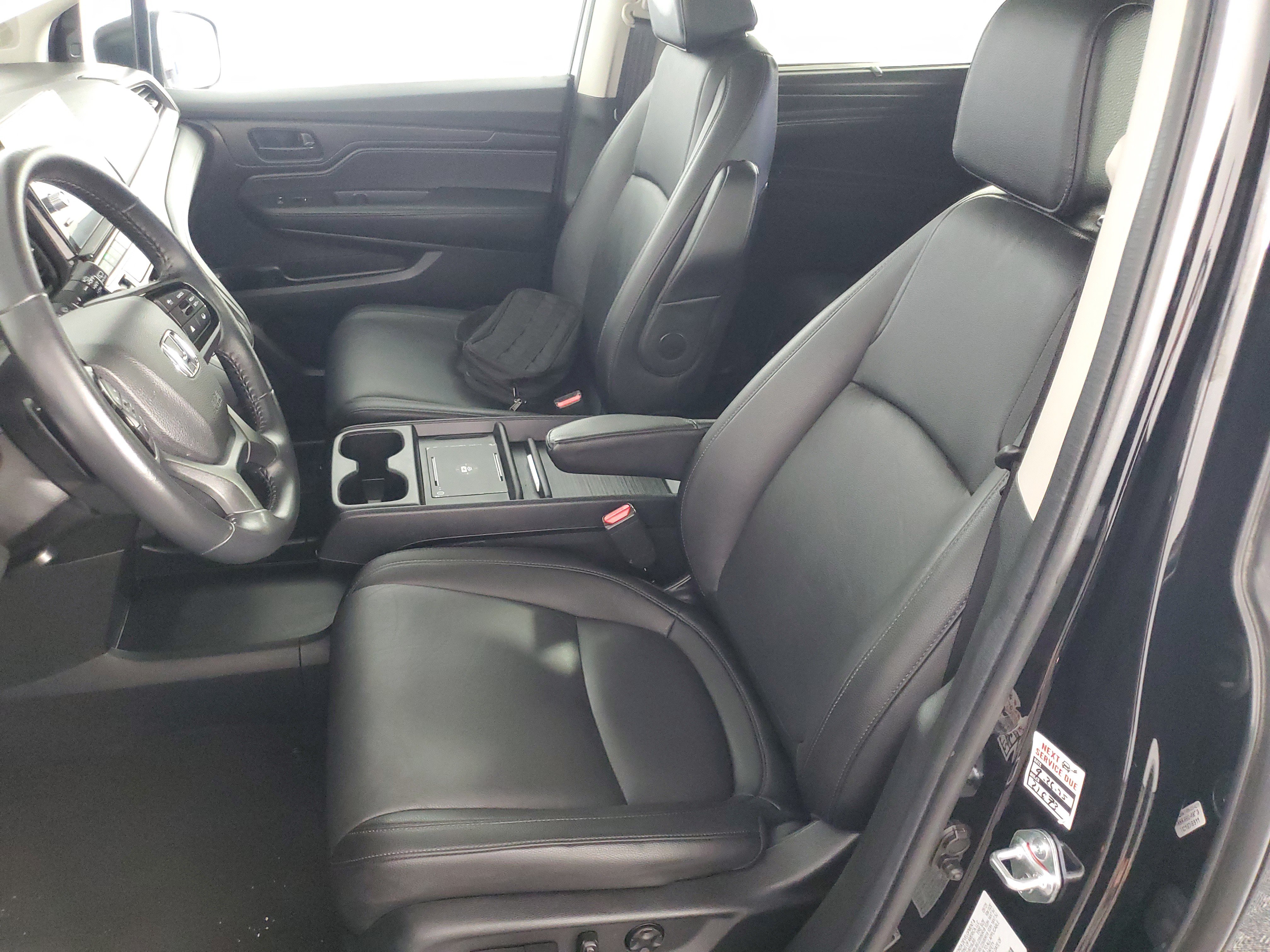 Used 2025 Honda Odyssey EX-L image 12