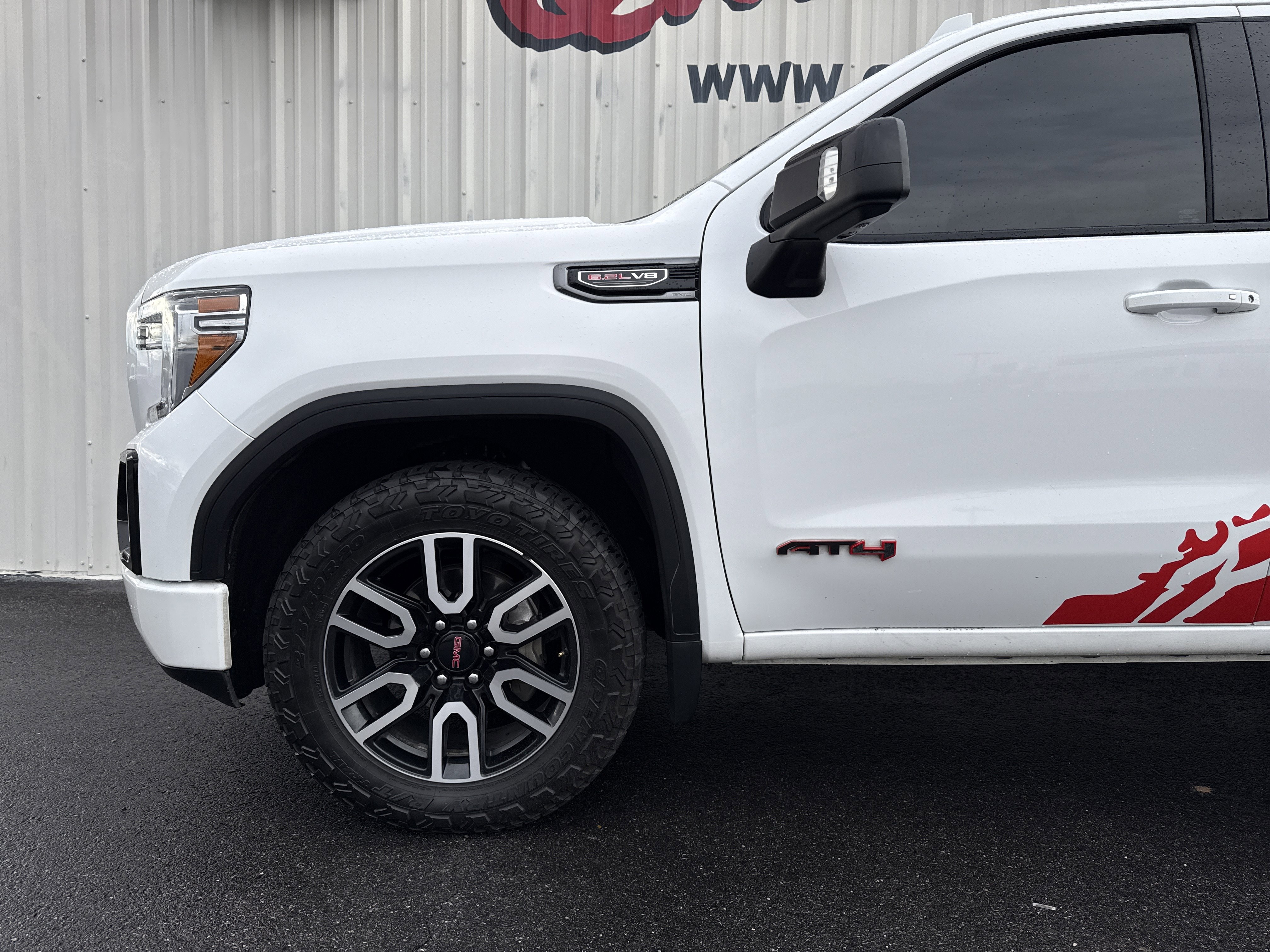 Used 2021 GMC Sierra 1500 AT4 w/ AT4 Value Package image 6