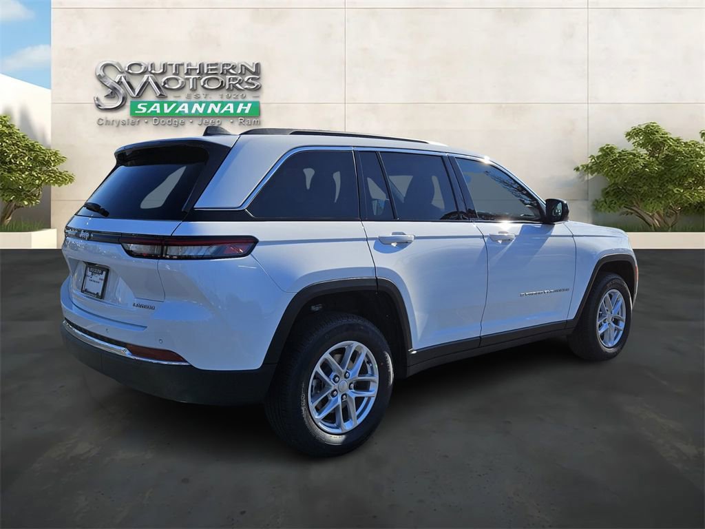 New 2025 Jeep Grand Cherokee Laredo X w/ Luxury Tech Group I image 5
