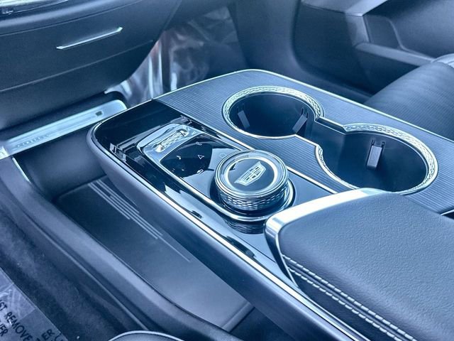 New 2026 Cadillac Lyriq V w/ Exterior Carbon Fiber Package AWD/4WD image 36