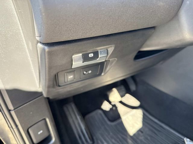 Used 2021 Land Rover Range Rover Evoque SE image 27