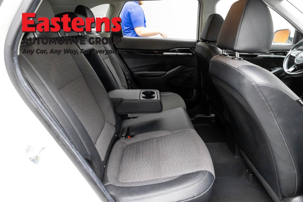 Used 2021 Kia Seltos S AWD/4WD image 23