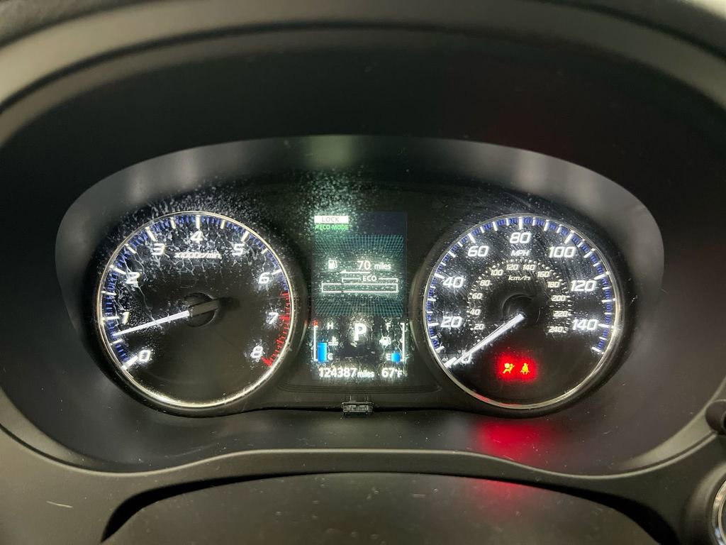 Used 2016 Mitsubishi Outlander SE AWD/4WD image 12
