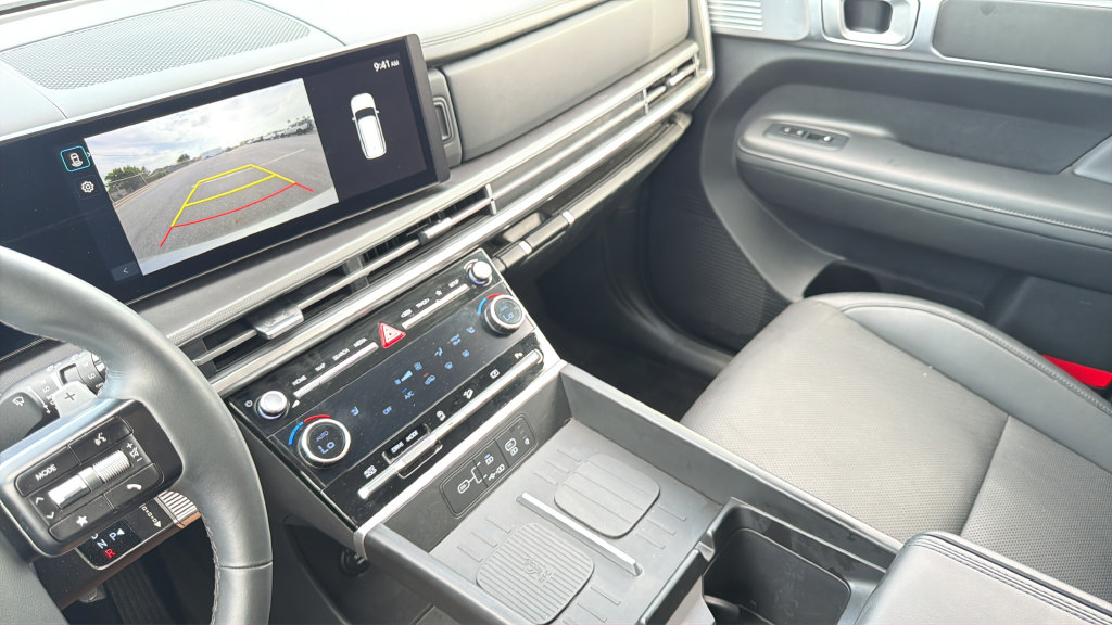 Used 2026 Hyundai Santa Fe SEL FWD image 25