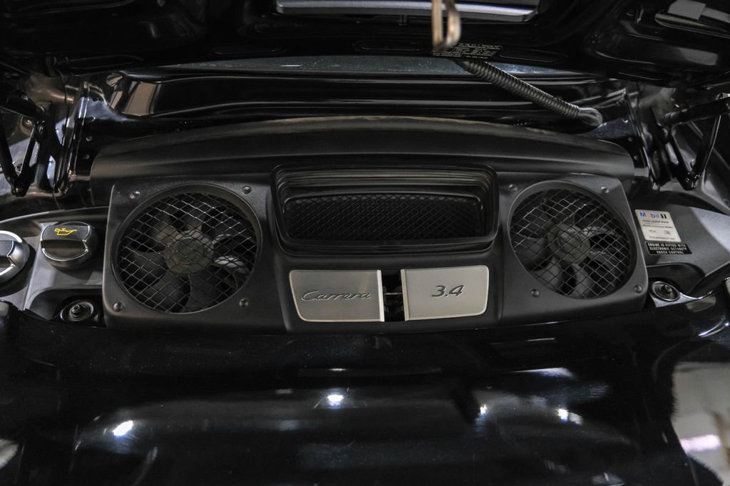 Used 2016 Porsche 911 Carrera Black Edition image 51