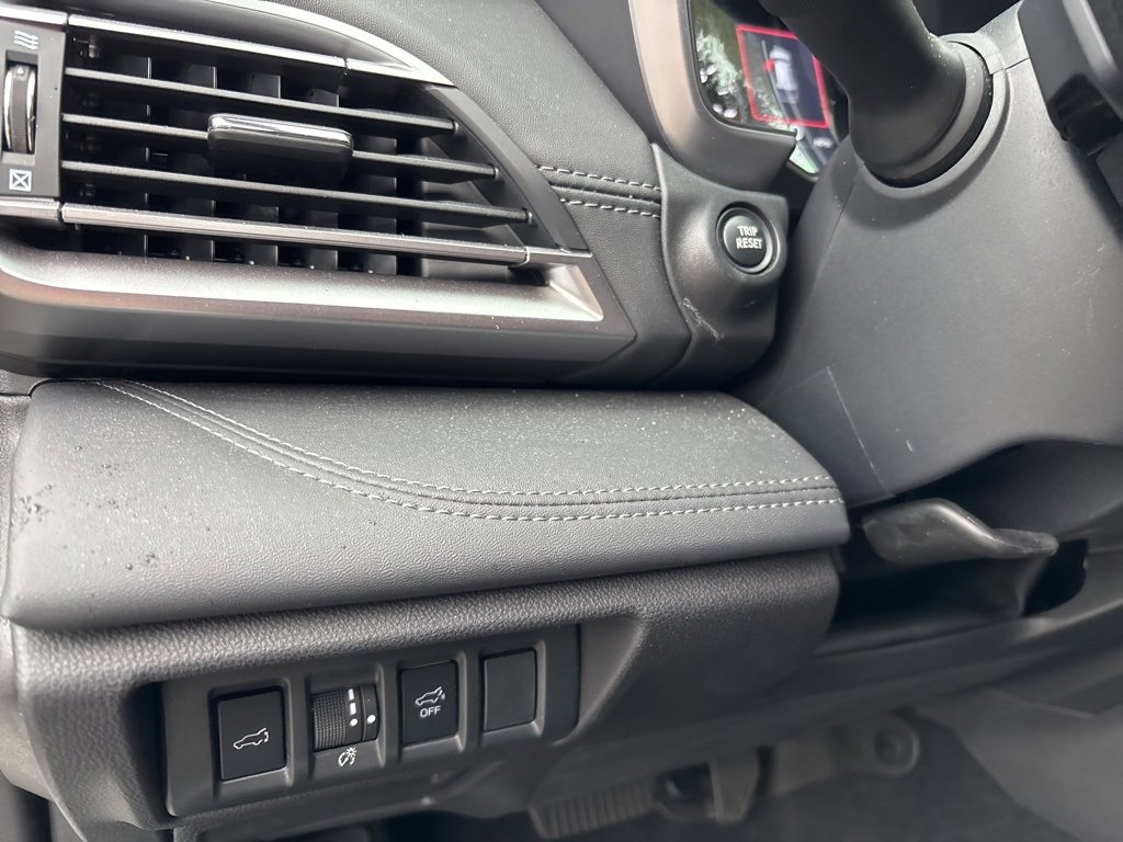 Certified 2023 Subaru Outback Limited image 11