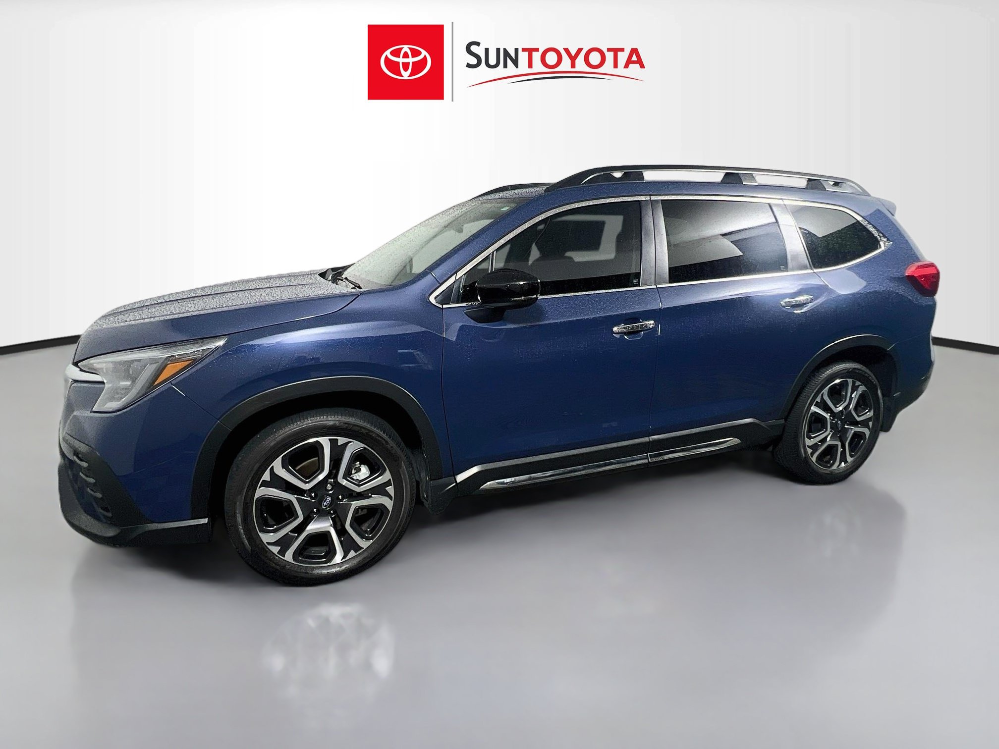 Used 2024 Subaru Ascent Touring w/ Popular Package #2 AWD/4WD image 9