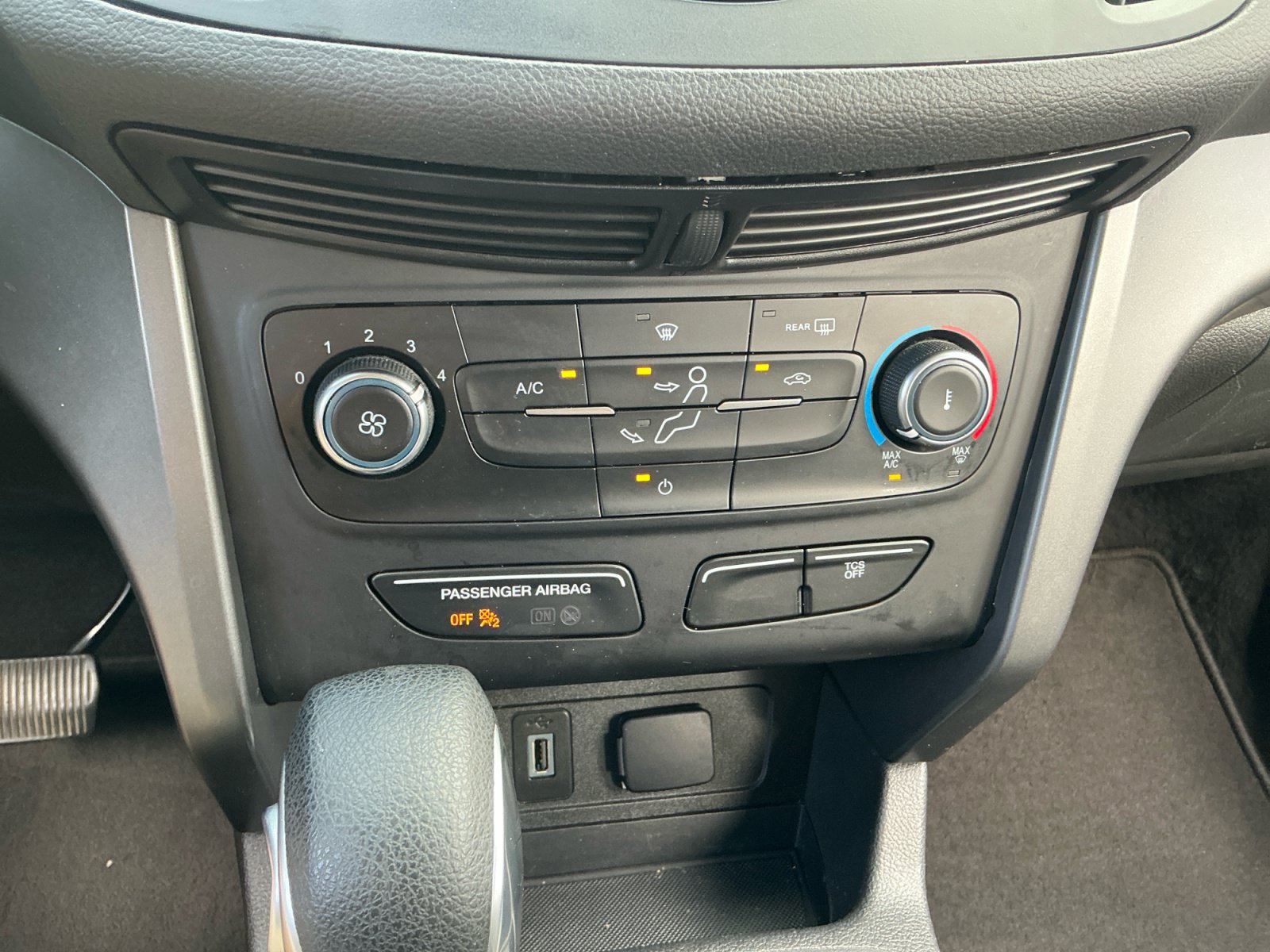 Used 2019 Ford Escape S FWD image 12
