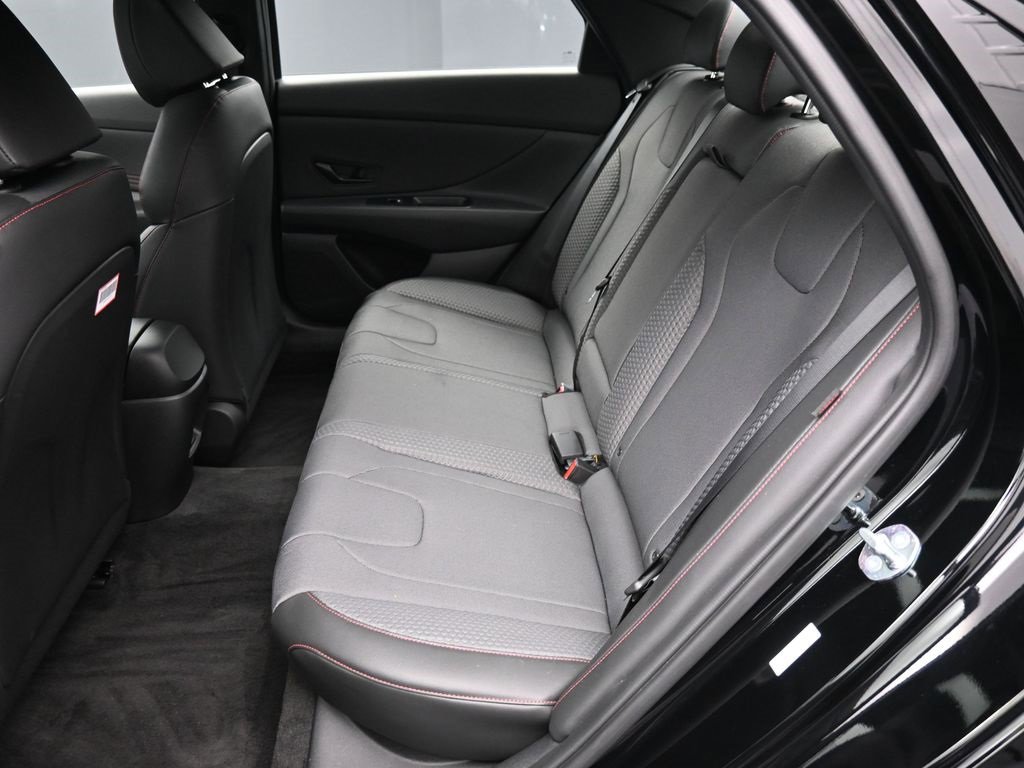 Used 2025 Hyundai Elantra N Line image 21