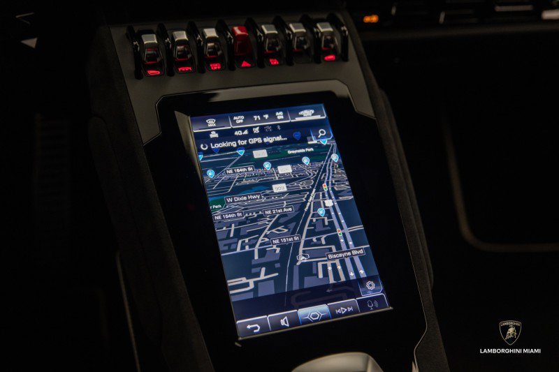 Used 2024 Lamborghini Huracan Sterrato image 49