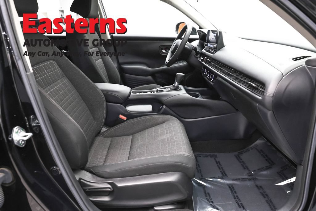 Used 2023 Honda HR-V LX image 23