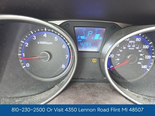 Used 2011 Hyundai Tucson Limited AWD/4WD image 24