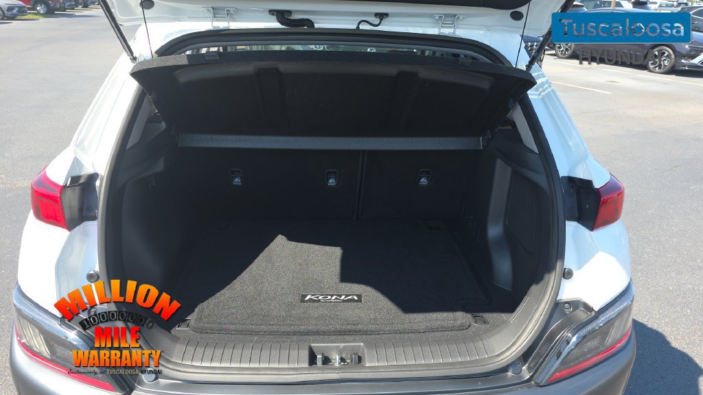 Used 2023 Hyundai Kona Limited AWD/4WD image 10