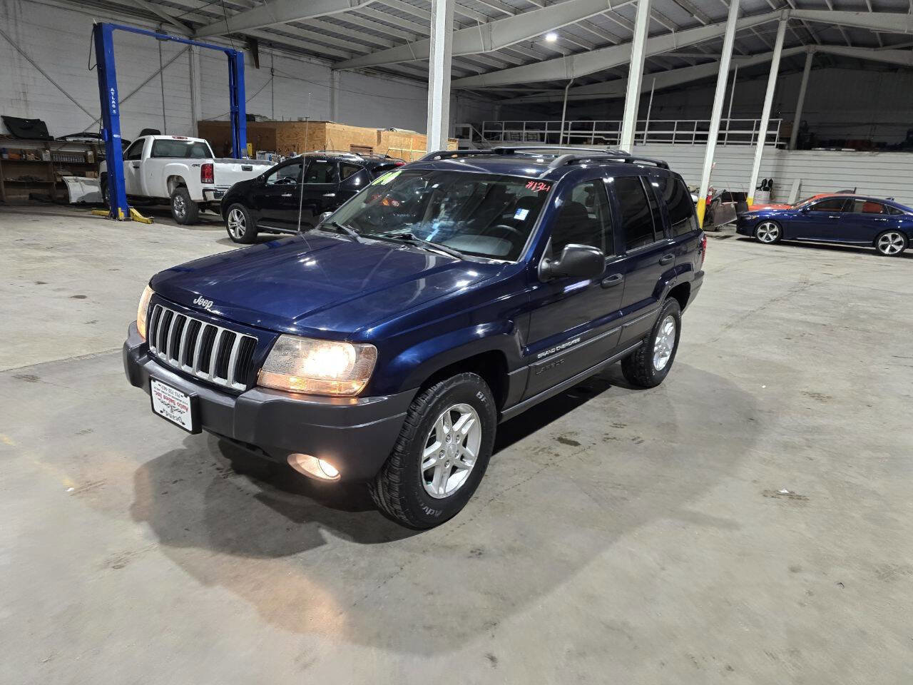 Used 2004 Jeep Grand Cherokee Laredo w/ Convenience Group image 2