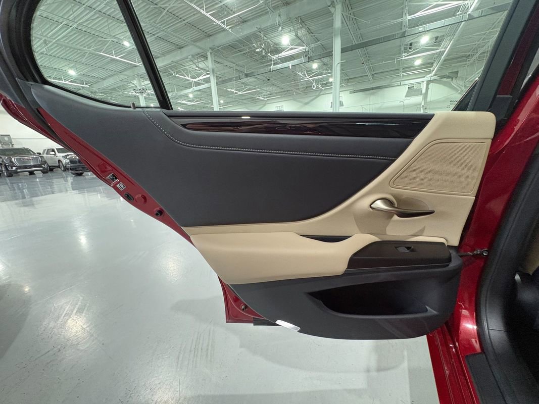 Used 2019 Lexus ES 350 w/ Premium Package FWD image 47