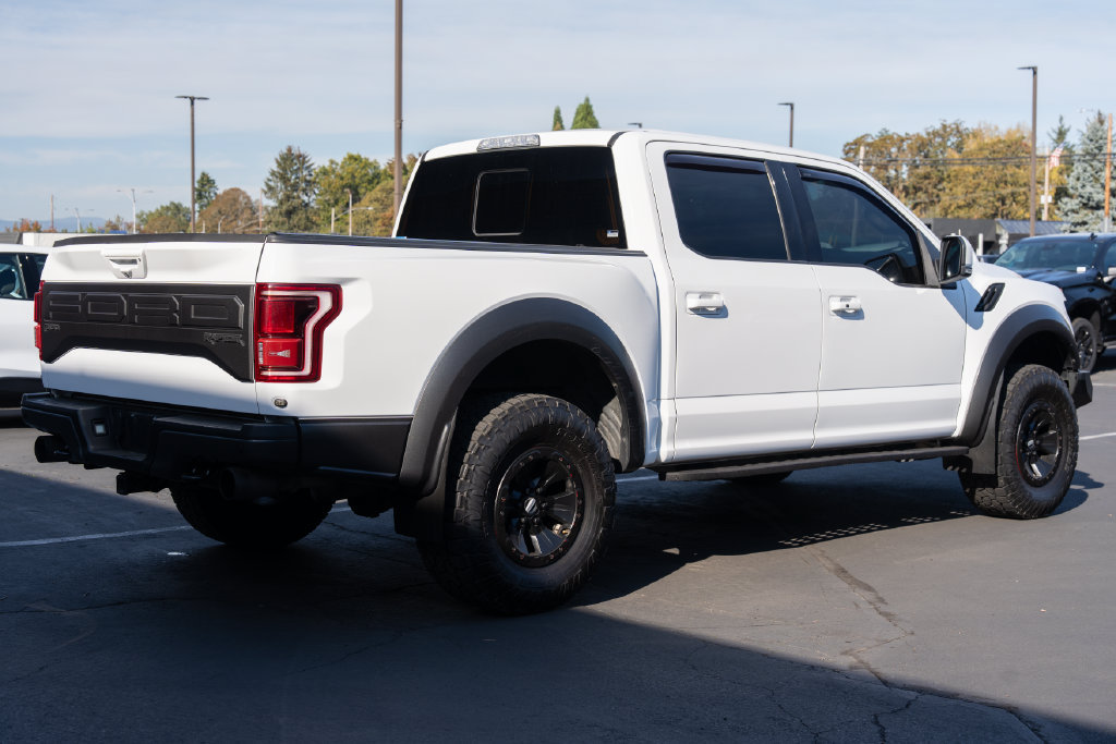 Used 2018 Ford F150 Raptor w/ Equipment Group 802A Luxury AWD/4WD image 6