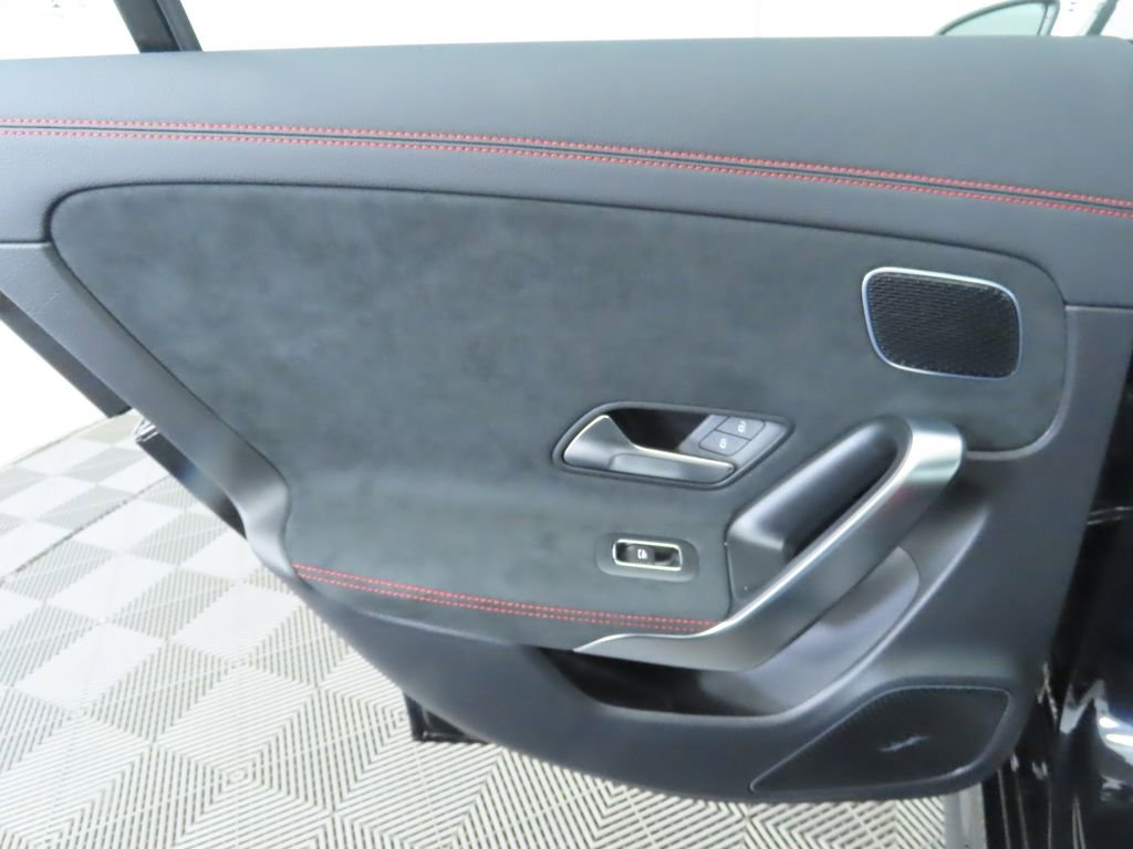 New 2026 Mercedes-Benz CLA 35 AMG 4MATIC image 28