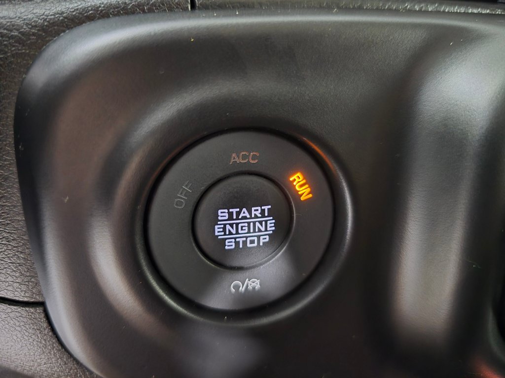 Used 2022 Jeep Wrangler Unlimited Rubicon 4xe w/ Cold Weather Group AWD/4WD image 28