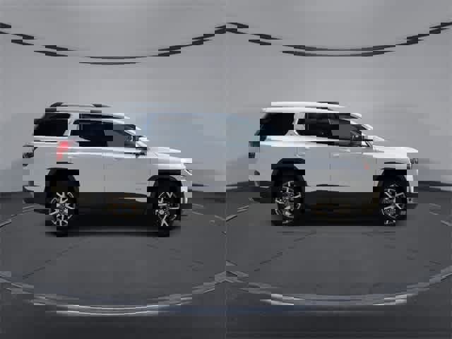 Used 2023 GMC Acadia SLT image 9