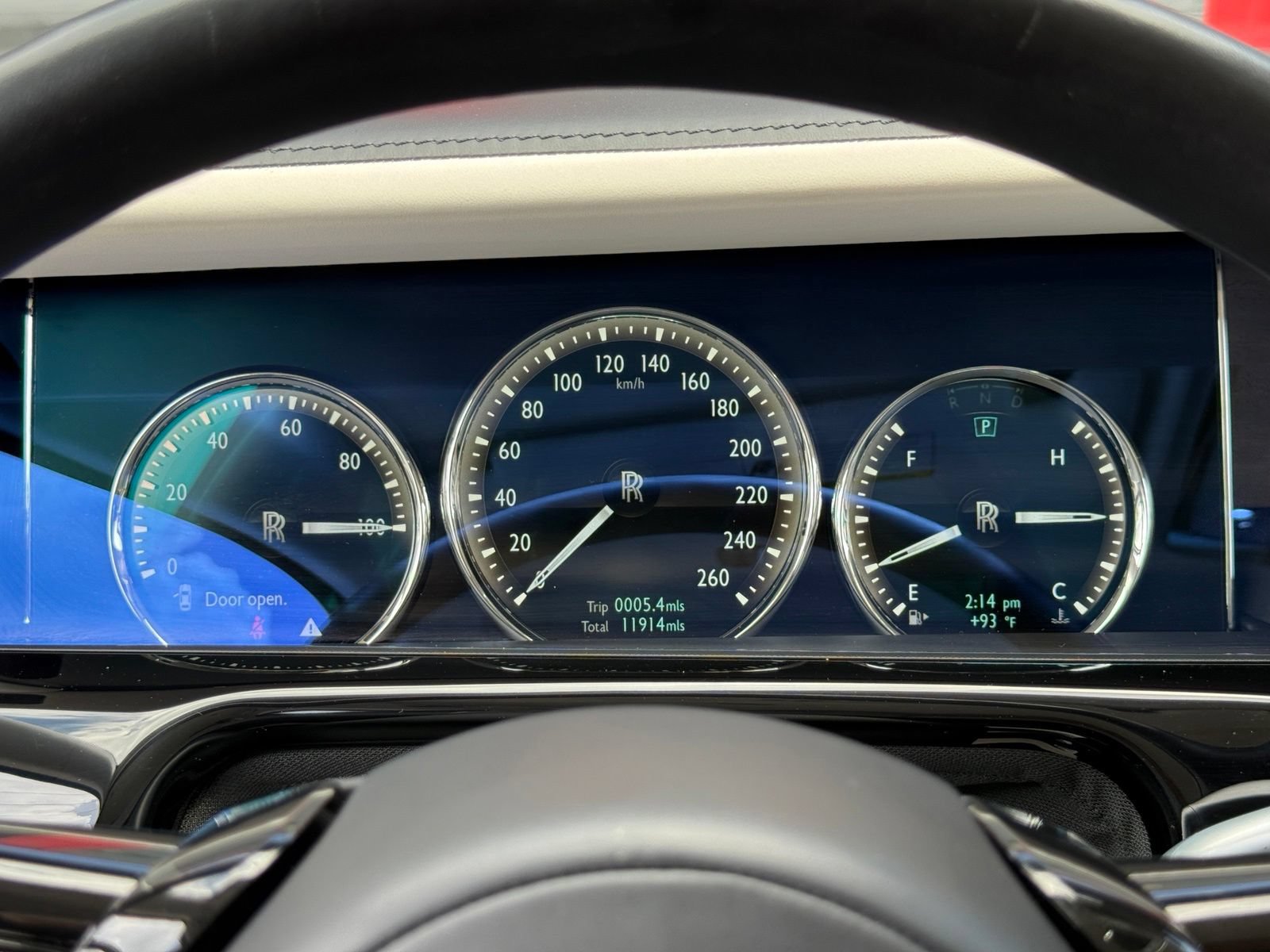 Used 2022 Rolls-Royce Phantom Sedan RWD image 51