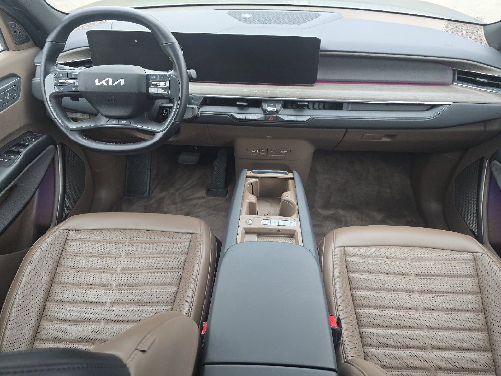 Used 2024 Kia EV9 Land AWD/4WD image 22