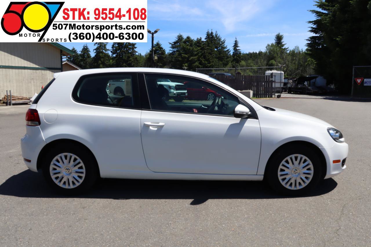 Used 2012 Volkswagen Golf 2-Door FWD image 9