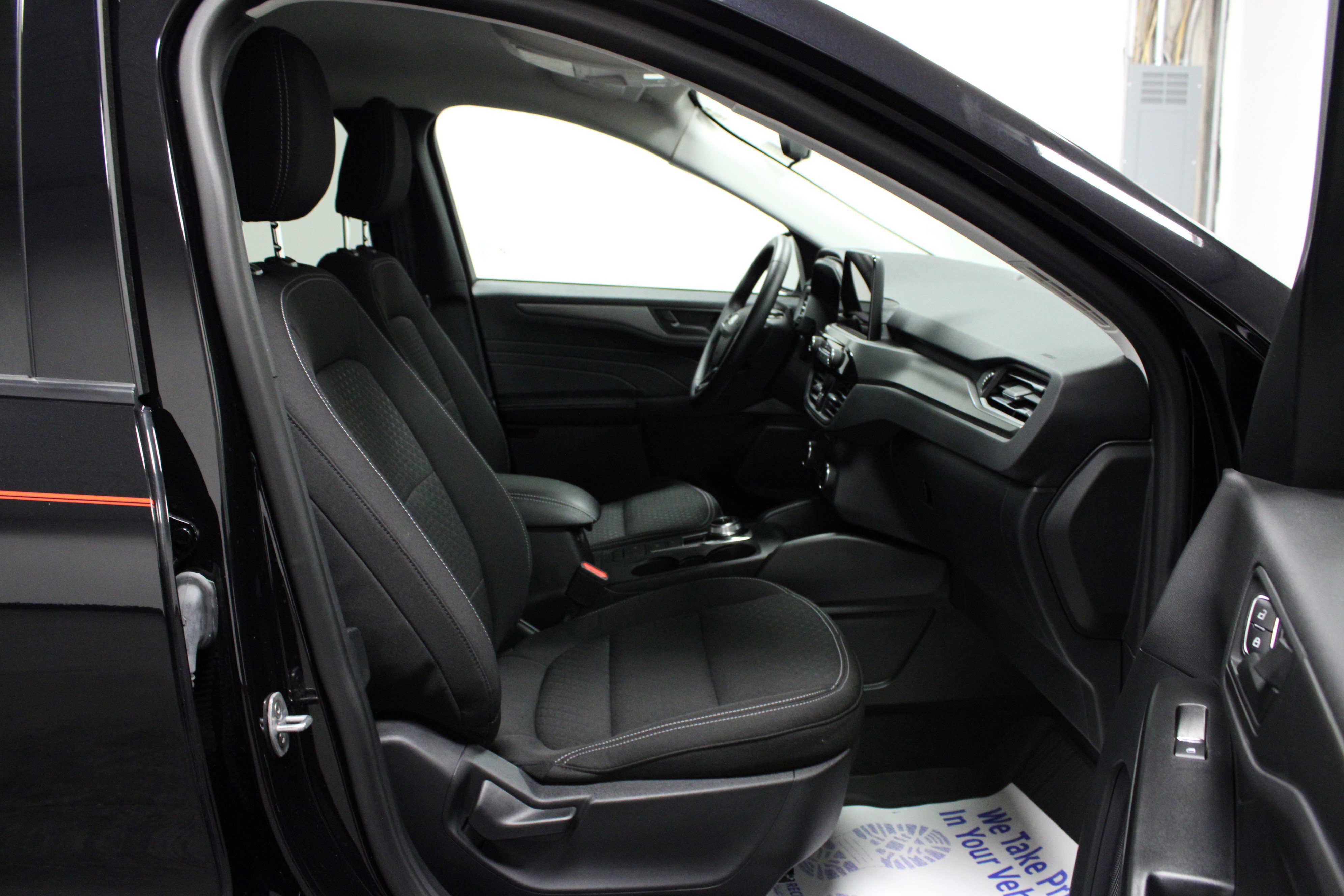 Used 2024 Ford Escape Active image 16