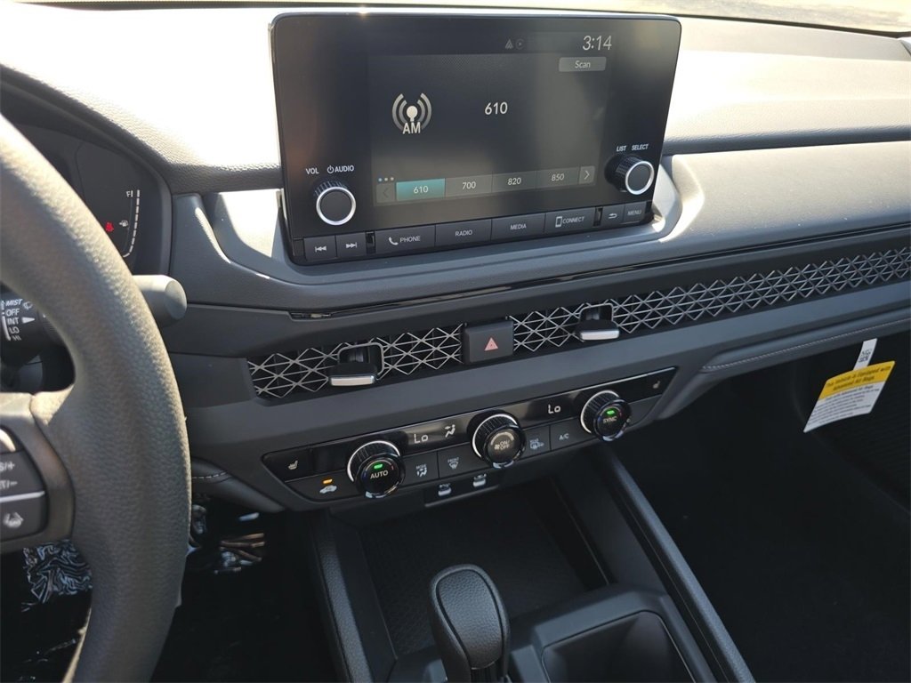 New 2025 Honda Accord SE image 28