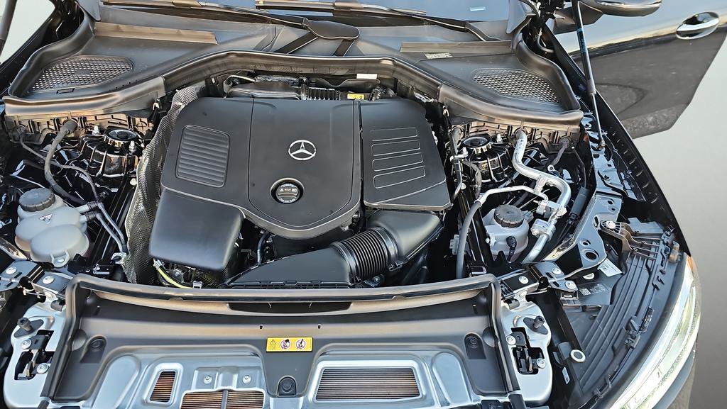 Certified 2026 Mercedes-Benz GLC 300 4MATIC image 23