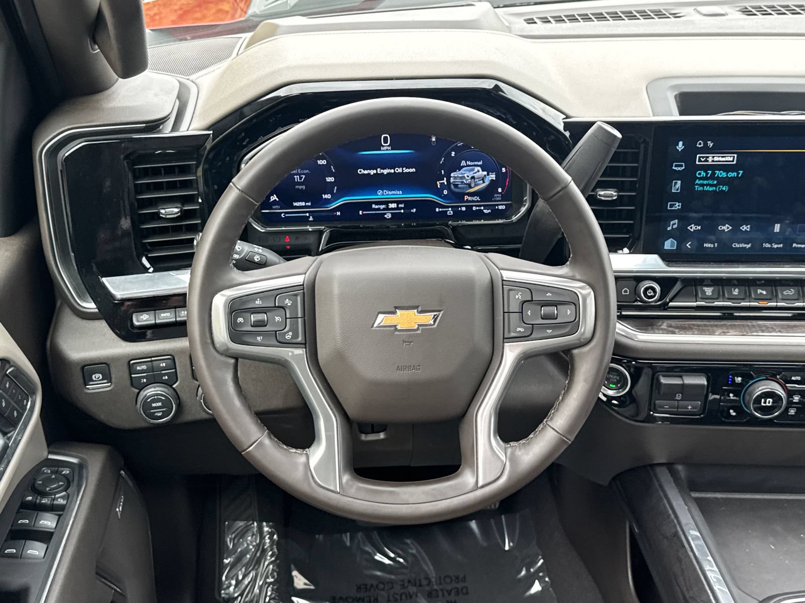Used 2025 Chevrolet Silverado 2500 LTZ w/ LTZ Premium Package AWD/4WD image 23