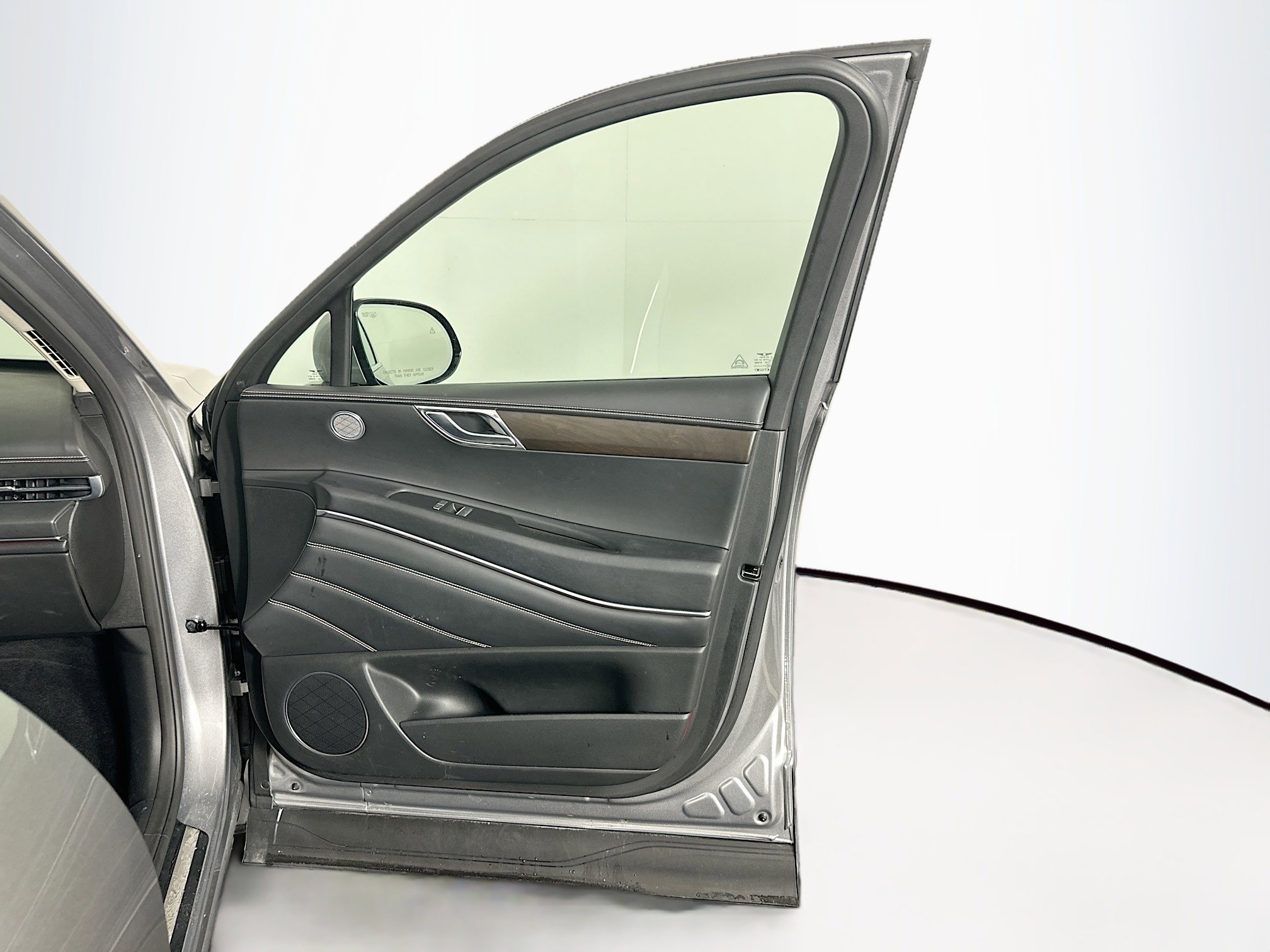 Used 2024 Genesis GV80 2.5T image 34