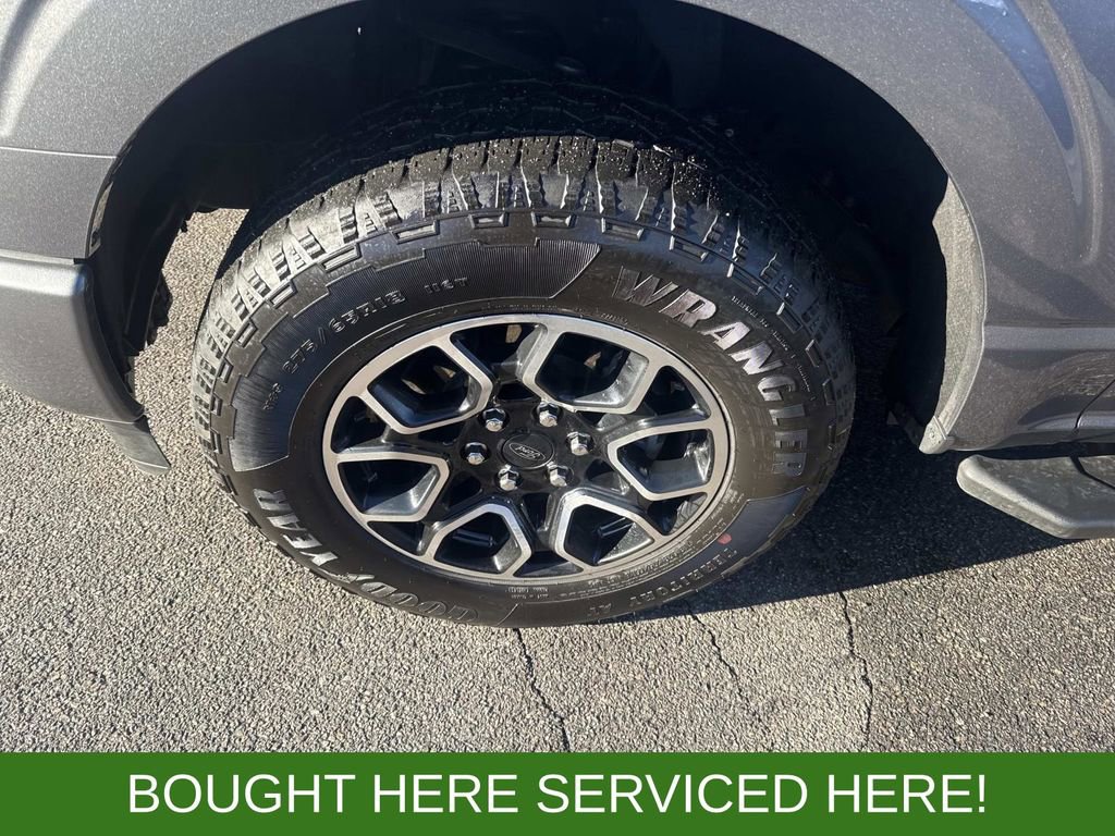 Certified 2022 Ford F150 XLT w/ Equipment Group 302A High image 10