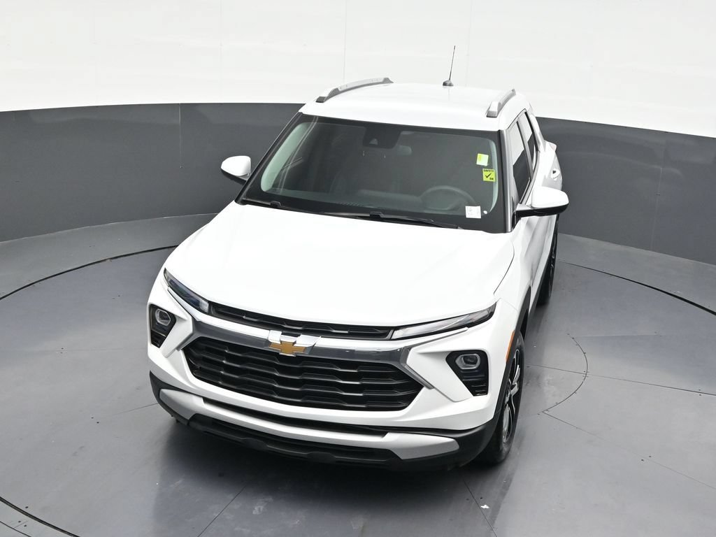 Used 2025 Chevrolet TrailBlazer LT FWD image 24