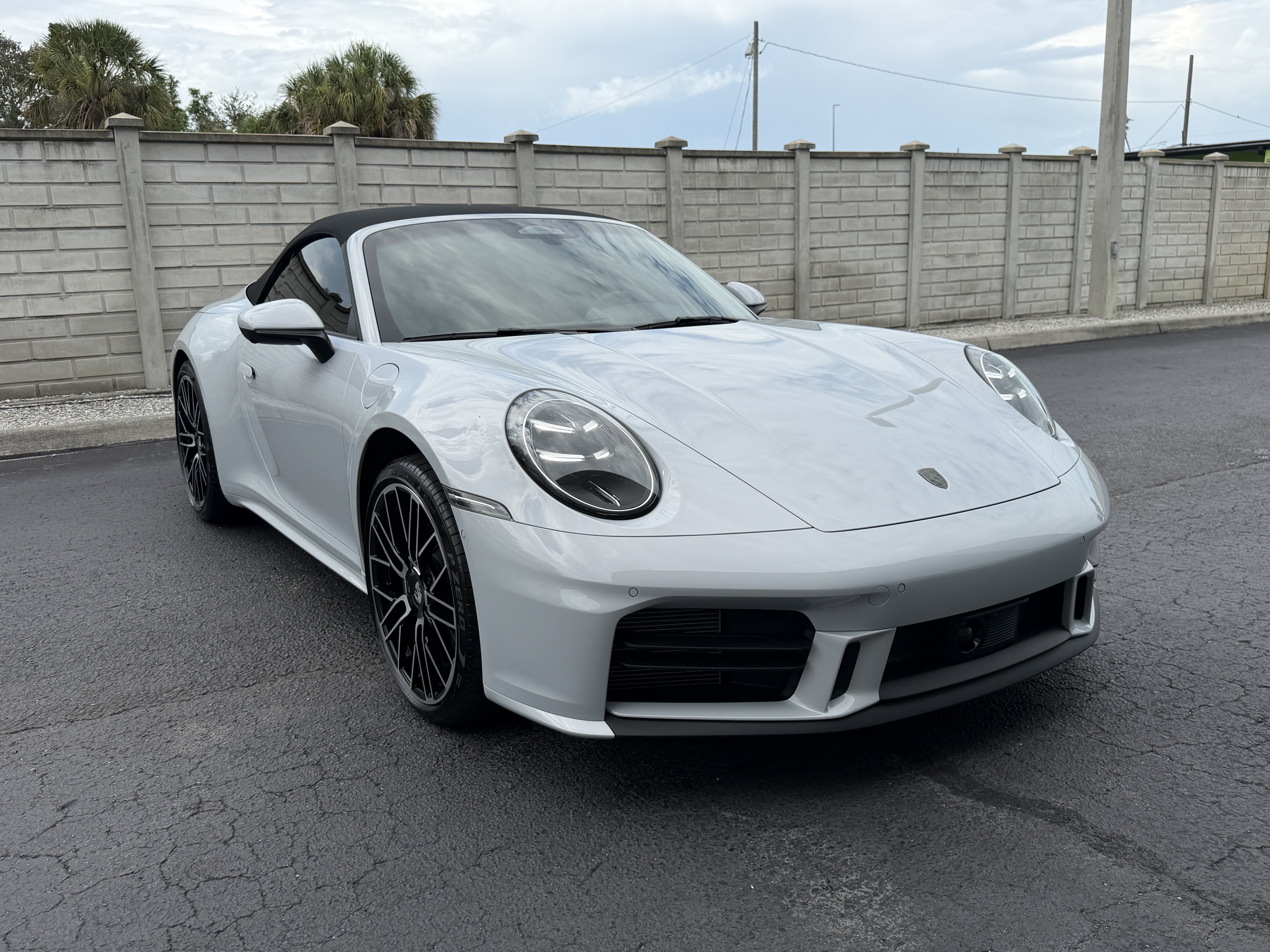 Used 2026 Porsche 911 Carrera RWD image 8