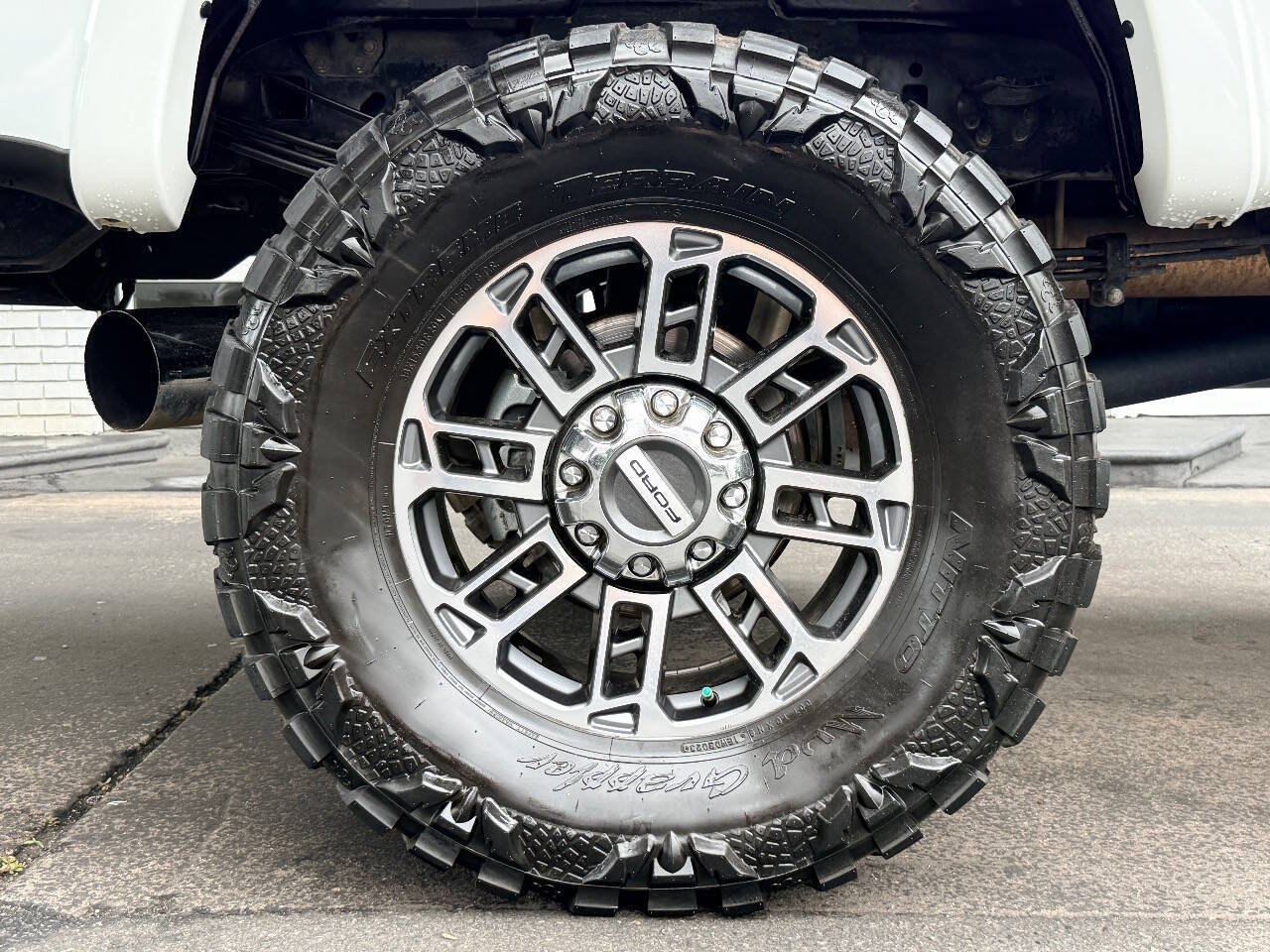 Used 2022 Ford F350 King Ranch w/ Tremor Off-Road Package AWD/4WD image 13